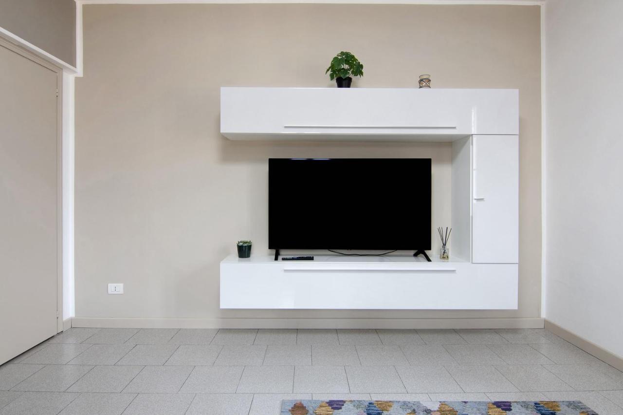 Colico Center Apartment Exterior foto